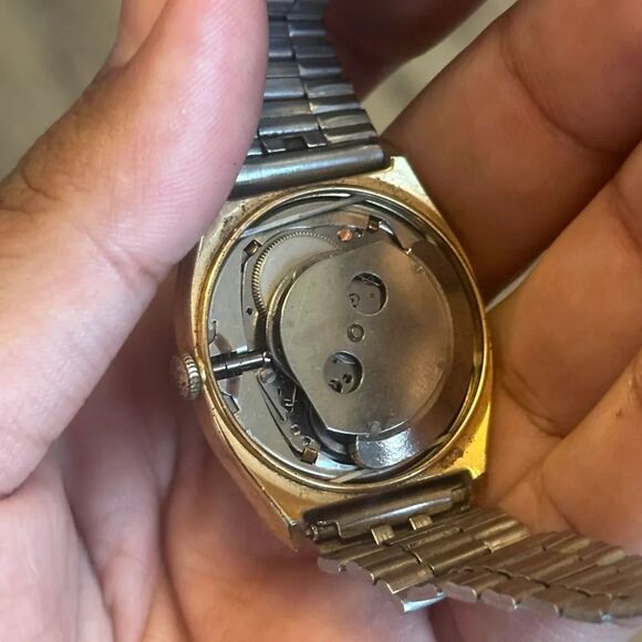 Vintage Timex Automatic Day Date Wrist Watch - Picture 7 of 7